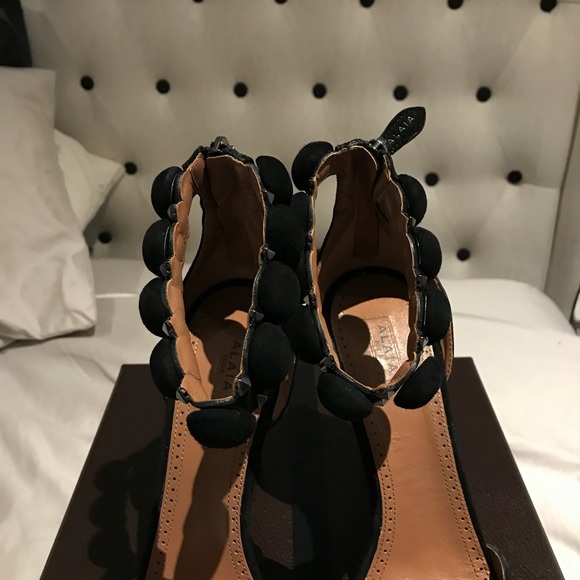 Alaia bombe studded suede - Picture 5 of 6